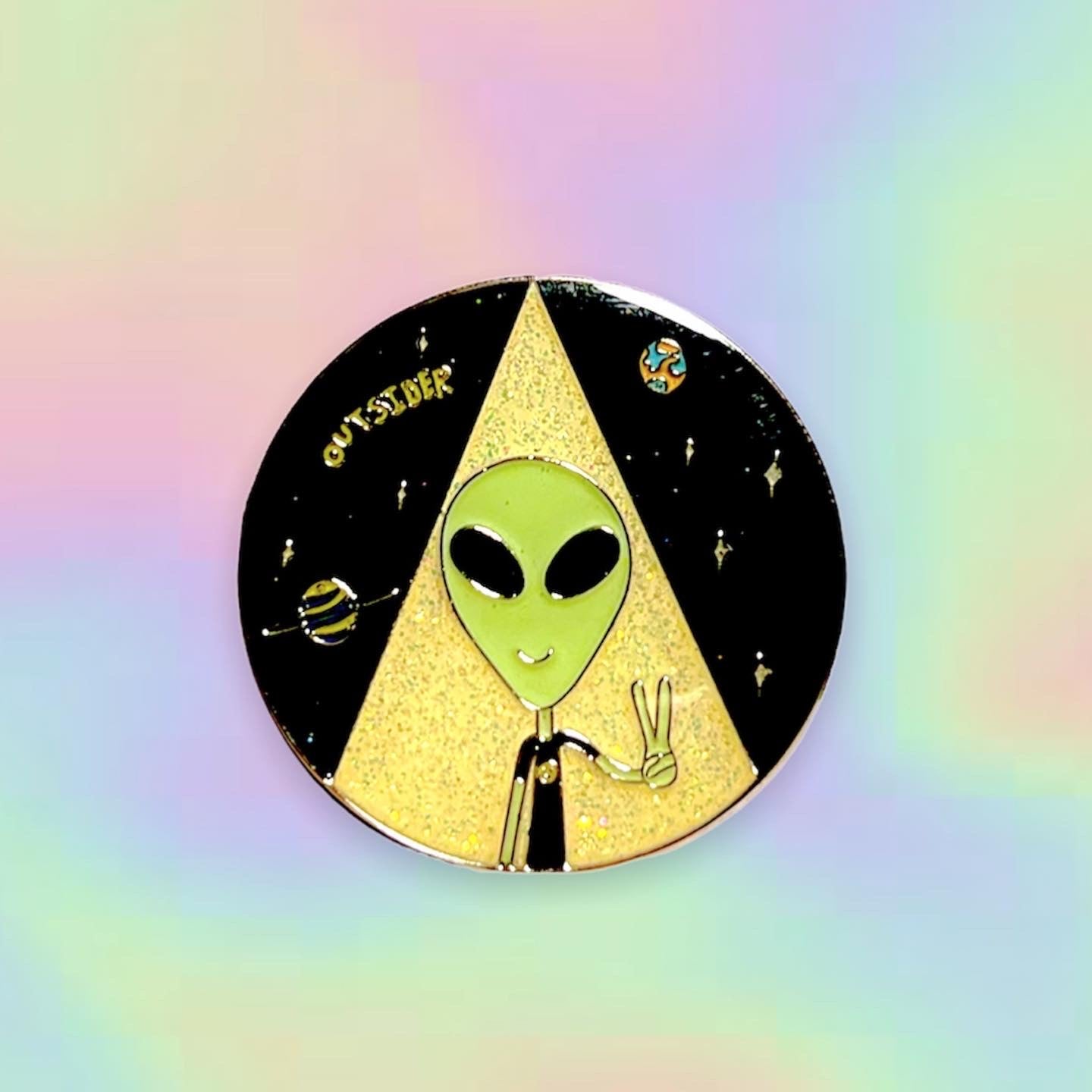 Outsider Alien Glitter Enamel Pin Glow-in-the-dark